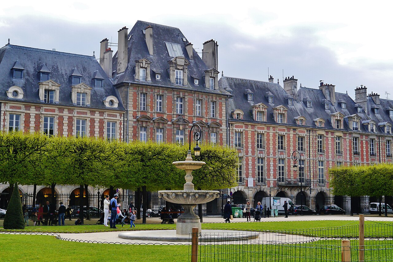 Vosges Meydanı, Marais, Paris