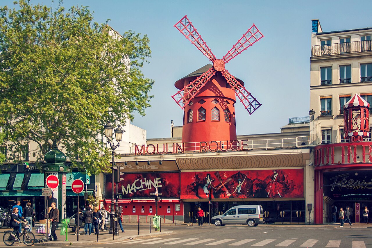 Moulin Rouge, Montmartre, Paris