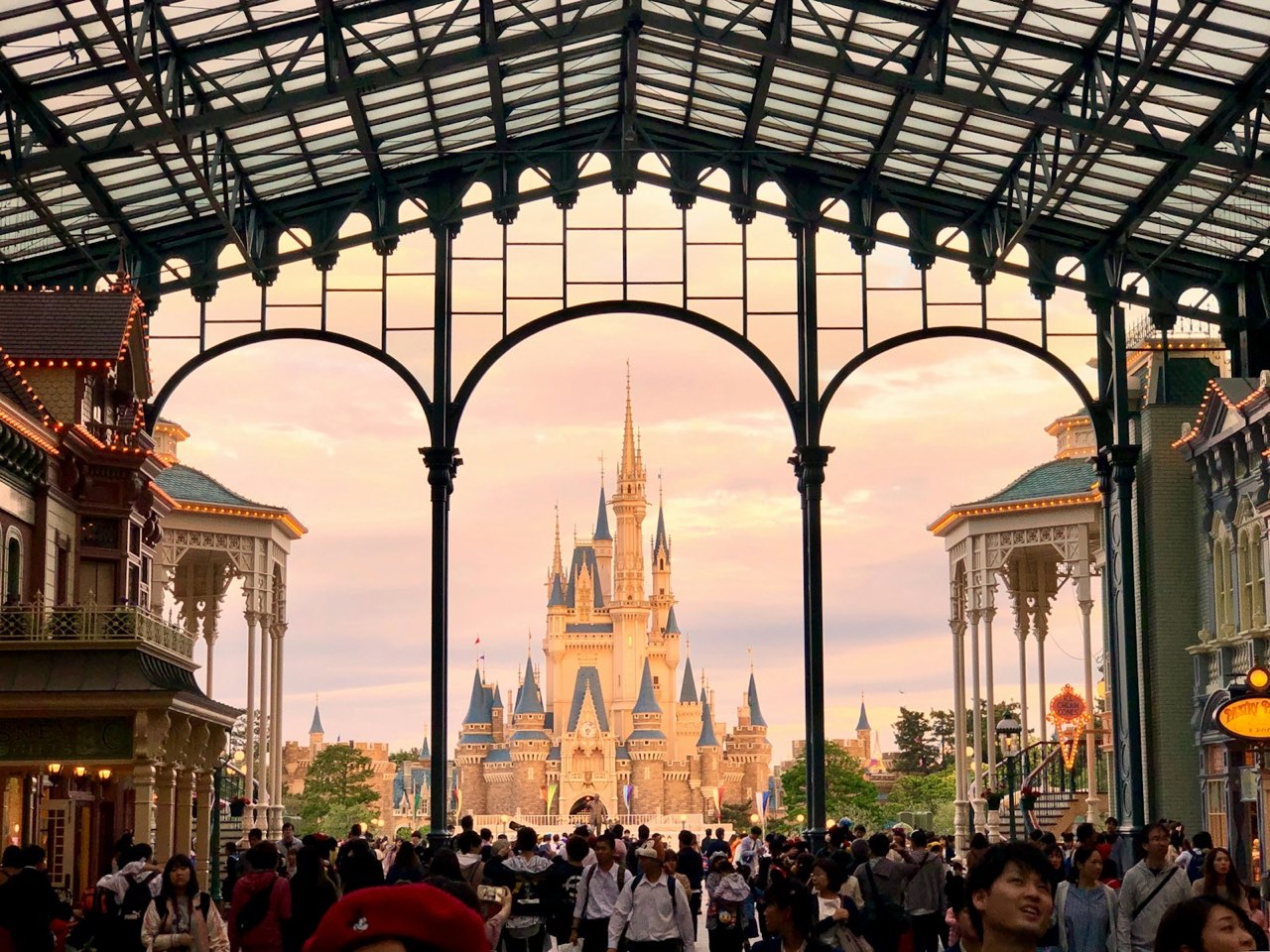 Tokyo Disneyland, Maihama, Tokyo